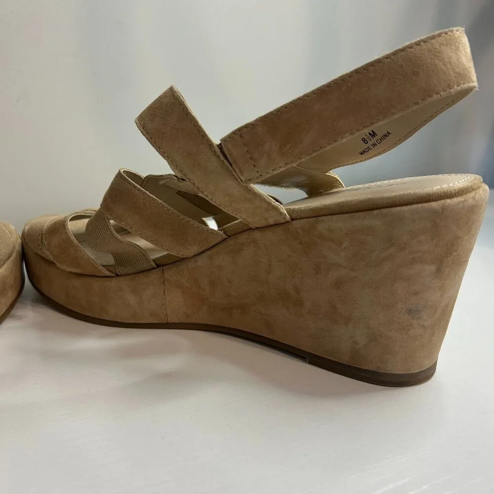 Pelle Moda Wiltz‎ Wedge, Tan 8.5